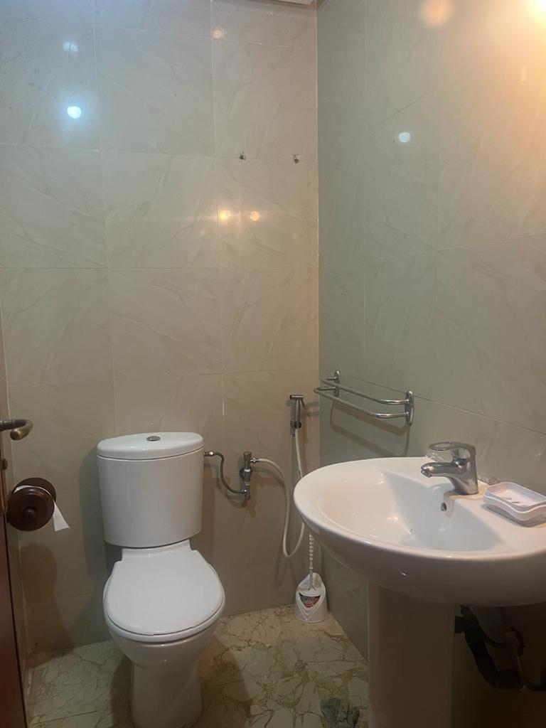 Appartement Avec Piscine Proche De La Plage Mohammedia Exteriör bild